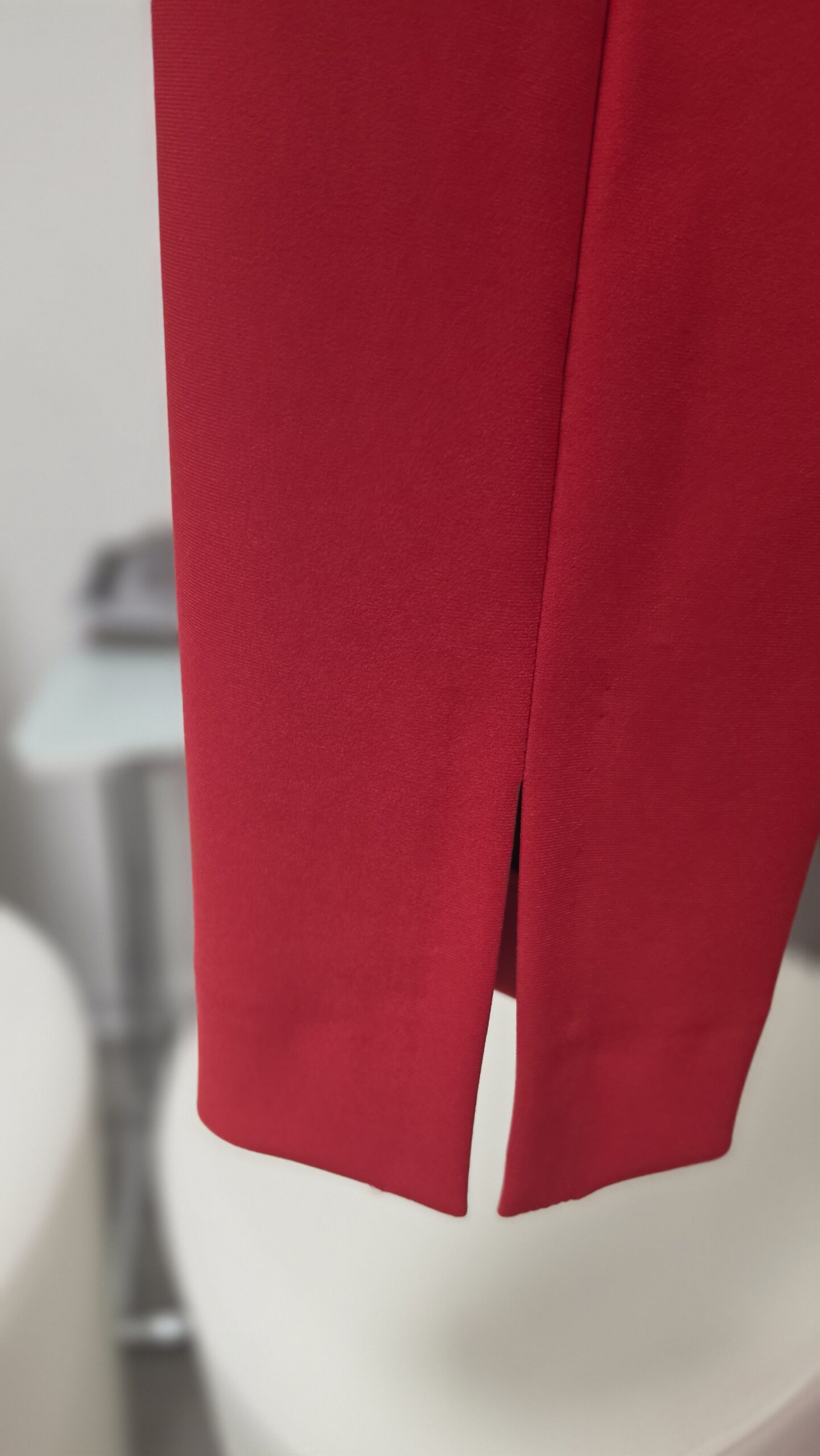 Joseph Ribkoff - Klassische Hose mit geradem Schnitt - Basic Farben: rot – Bild 3